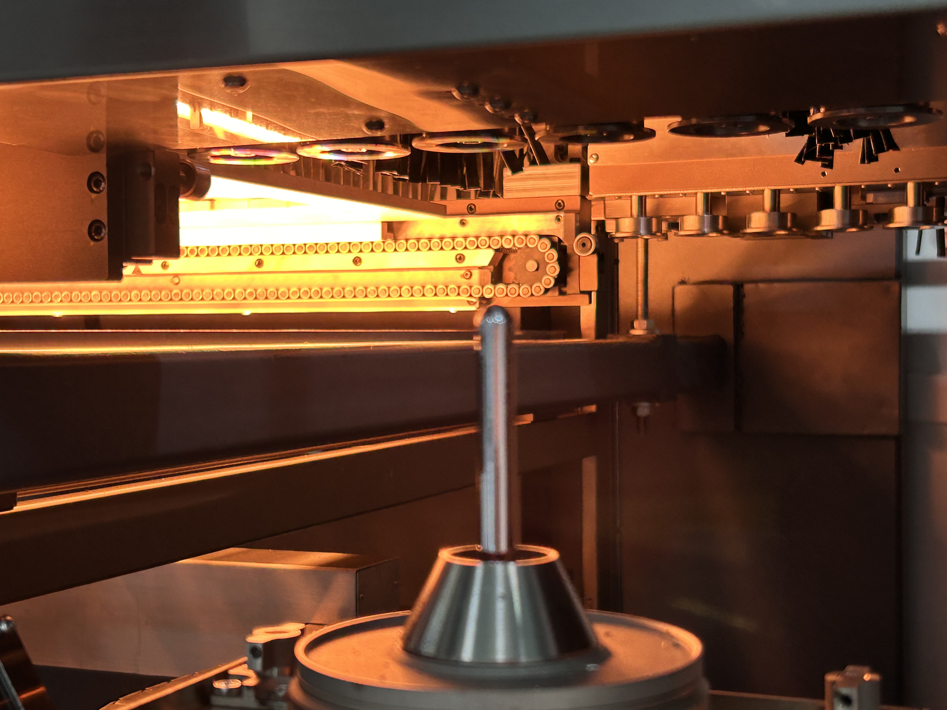 固德威的選擇:邁威如何以定制化焊接方案破解儲能制造三大痛點?